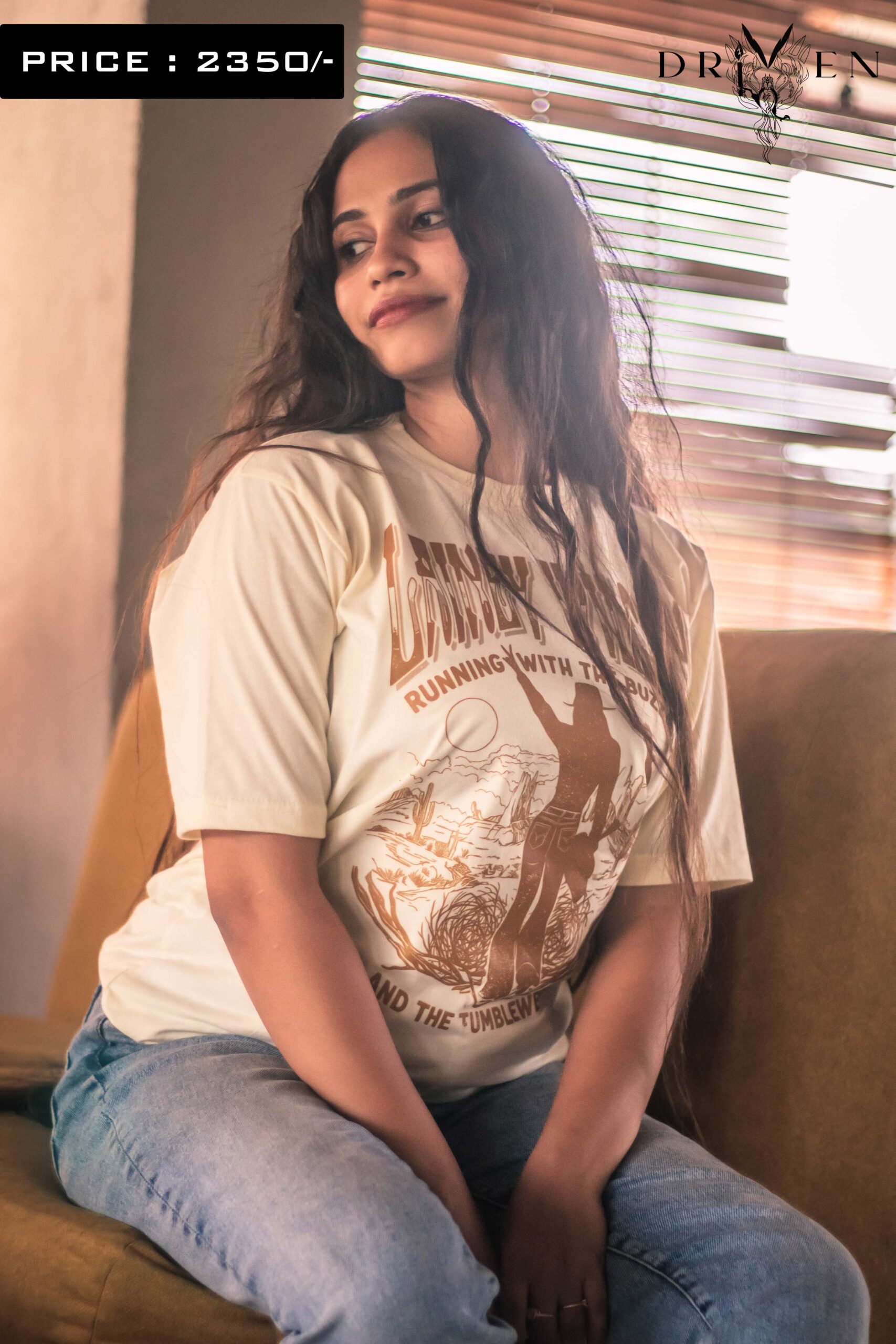 LAINY WILSON OVERSIZED T-SHIRT