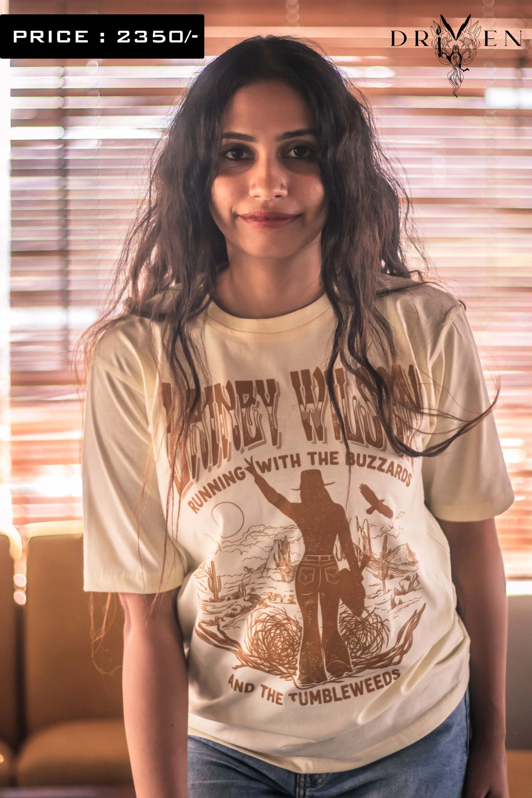 LAINY WILSON OVERSIZED T-SHIRT - Image 3